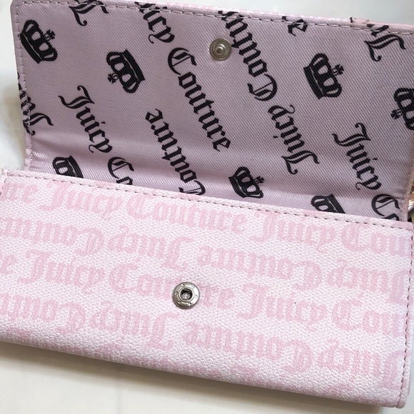 Juicy Couture Chiffon Pink Her Majesty Single Gusset Flap Clutch Wallet NWT - Picture 10 of 16